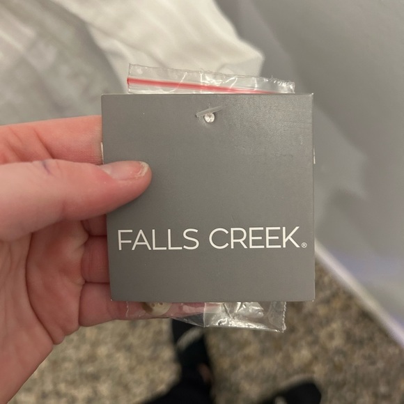 {Falls Creek} Women’s White Striped Button-Up Shirt - Picture 3 of 4